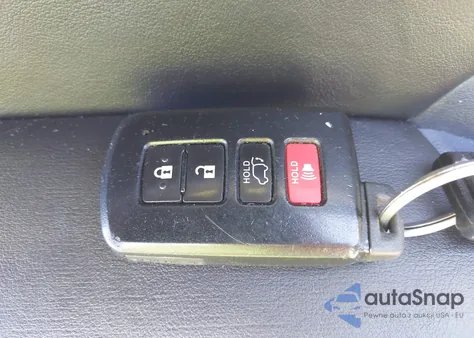 2017 Toyota Highlander Xle from USA, damaged, VIN 5TDJZRFH0HS469626